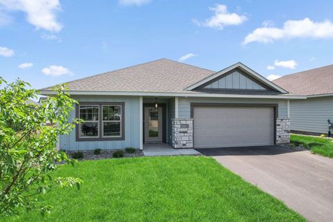 Homes For Sale - 17718 Everest Avenue<br/> Lakeville, MN 55044
