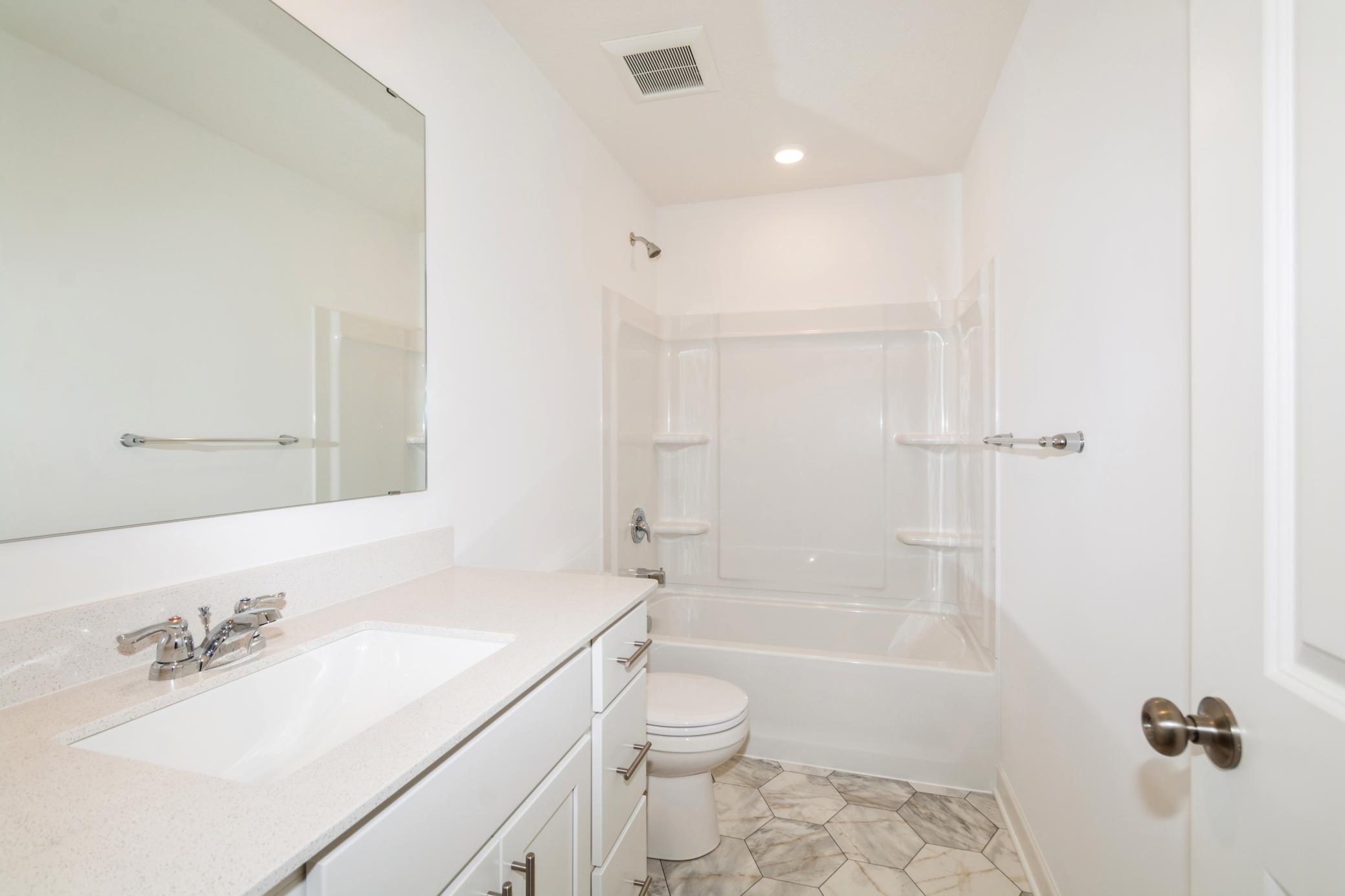 10478 Harbor Lane, Maple Grove, Minnesota image 14