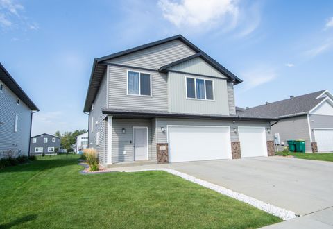 Homes For Sale - 319 6th Street<br/> Horace, ND 58047