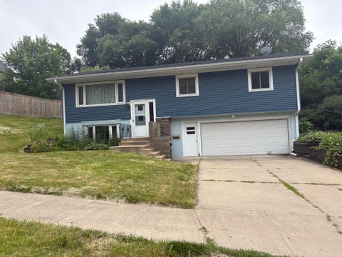 Homes For Sale - 419 2nd Street<br/> Faribault, MN 55021