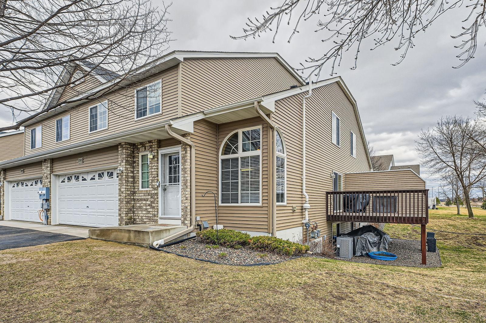 11285 16th Street, Saint Michael, Minnesota image 2
