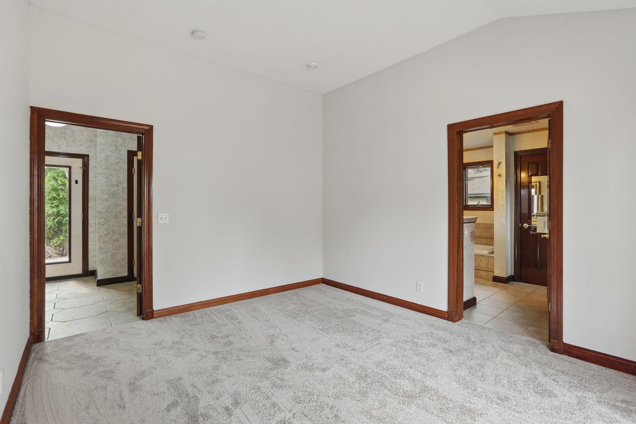 11228 W River Road, Champlin, Minnesota image 17