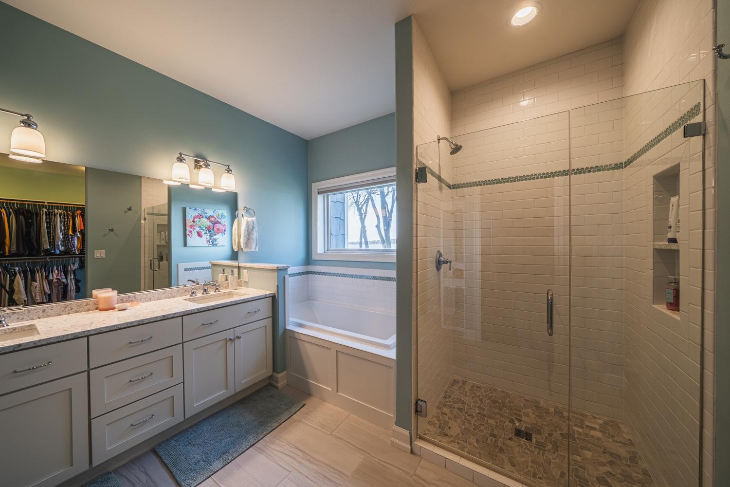 622 S South Shore Drive, Detroit Lakes, Minnesota image 16