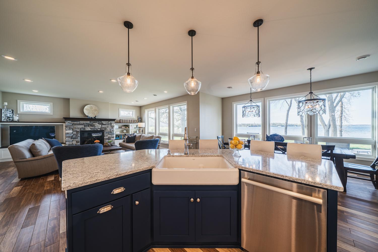 622 S South Shore Drive, Detroit Lakes, Minnesota image 7