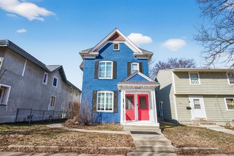 Multifamily For Sale - 2428 11th Avenue<br/> Minneapolis, MN 55404