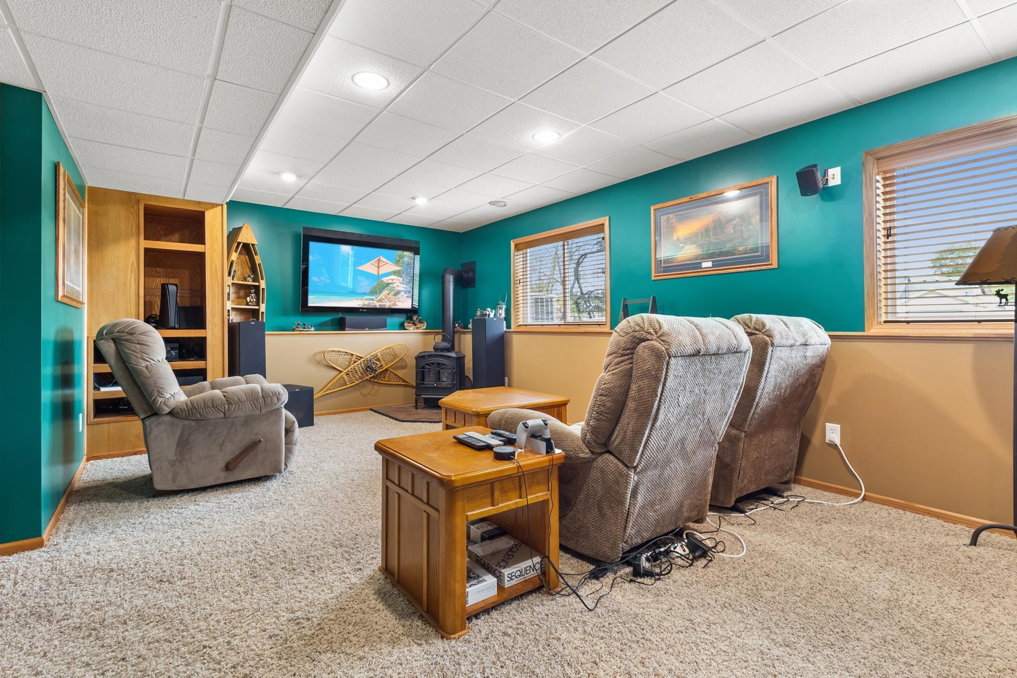 309 9th Street, Farmington, Minnesota image 16