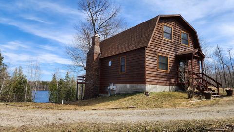 Homes For Sale - 8582 W Graves Lake Road<br/> Cass County, Remer, MN 56672