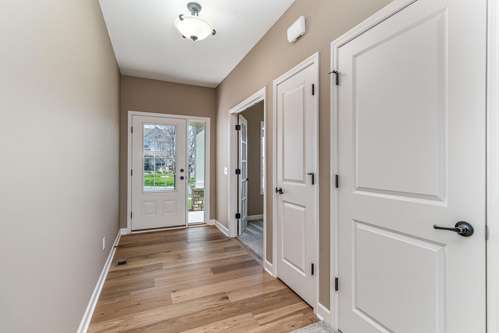 2725 Fieldstone Drive, Victoria, Minnesota image 4