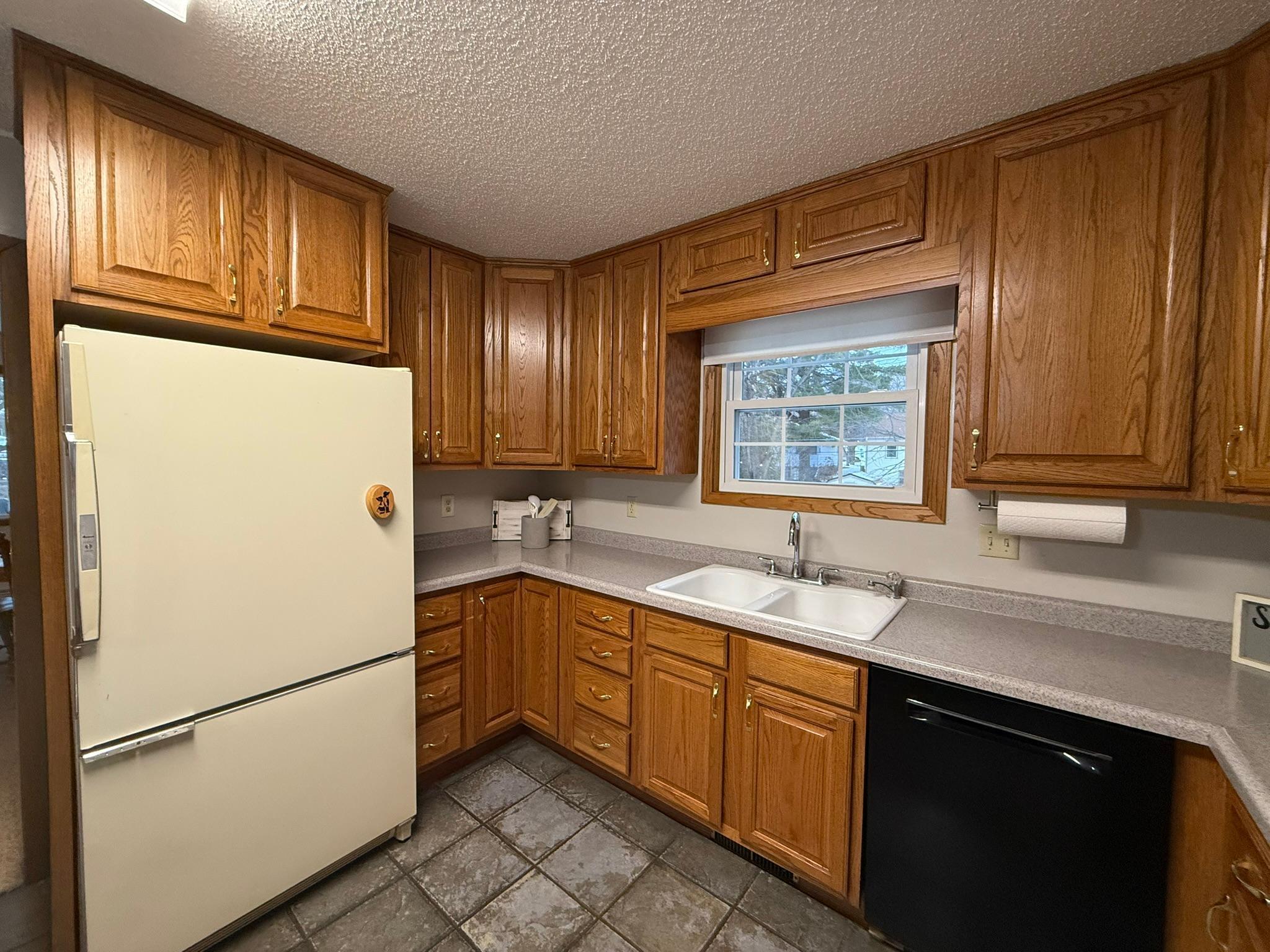 619 N 10th Street, Montevideo, Minnesota image 25