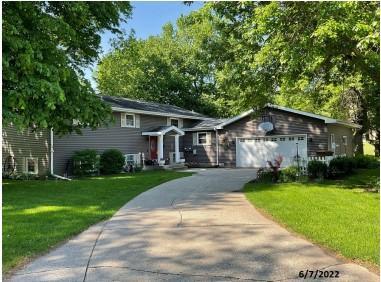 619 N 10th Street, Montevideo, Minnesota image 2