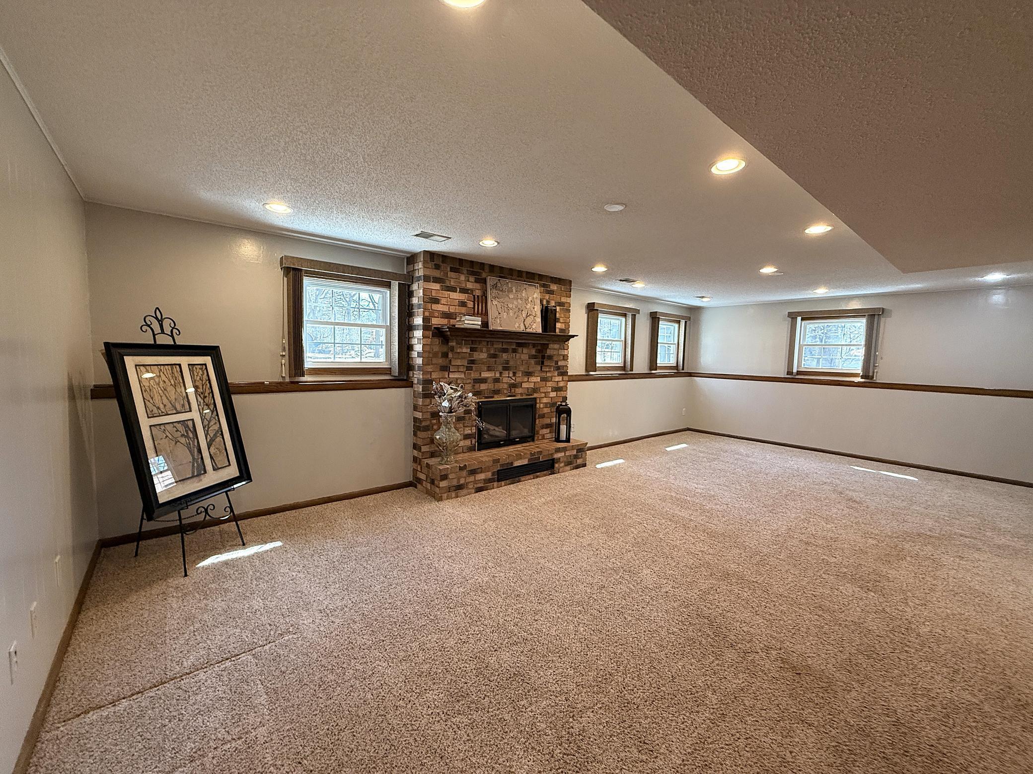 619 N 10th Street, Montevideo, Minnesota image 48