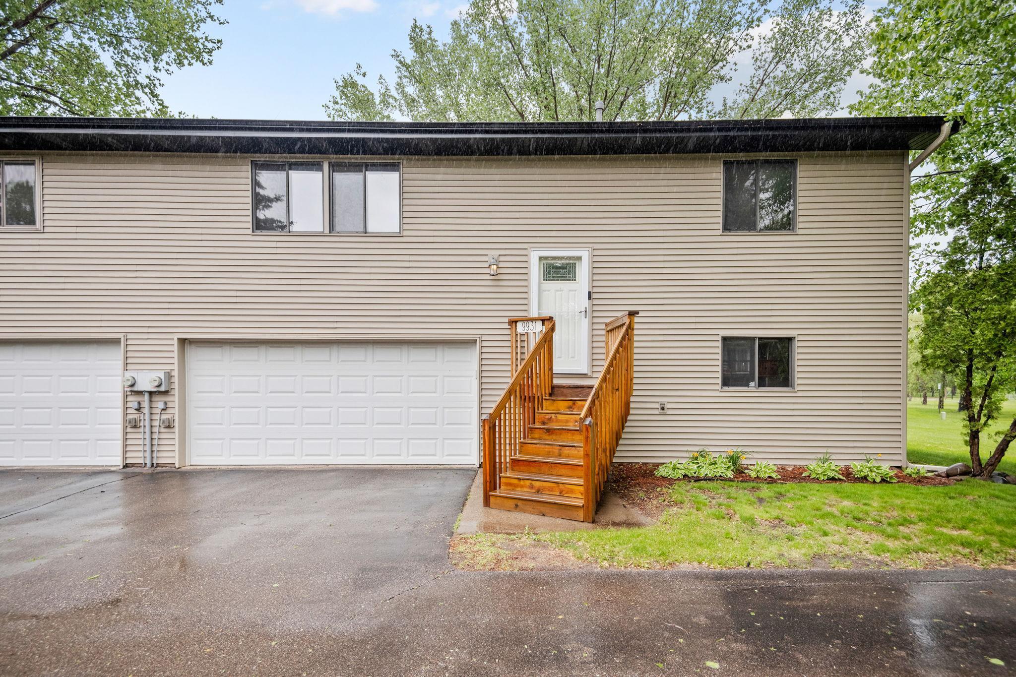 9931 Austin Street, Circle Pines, Minnesota image 1