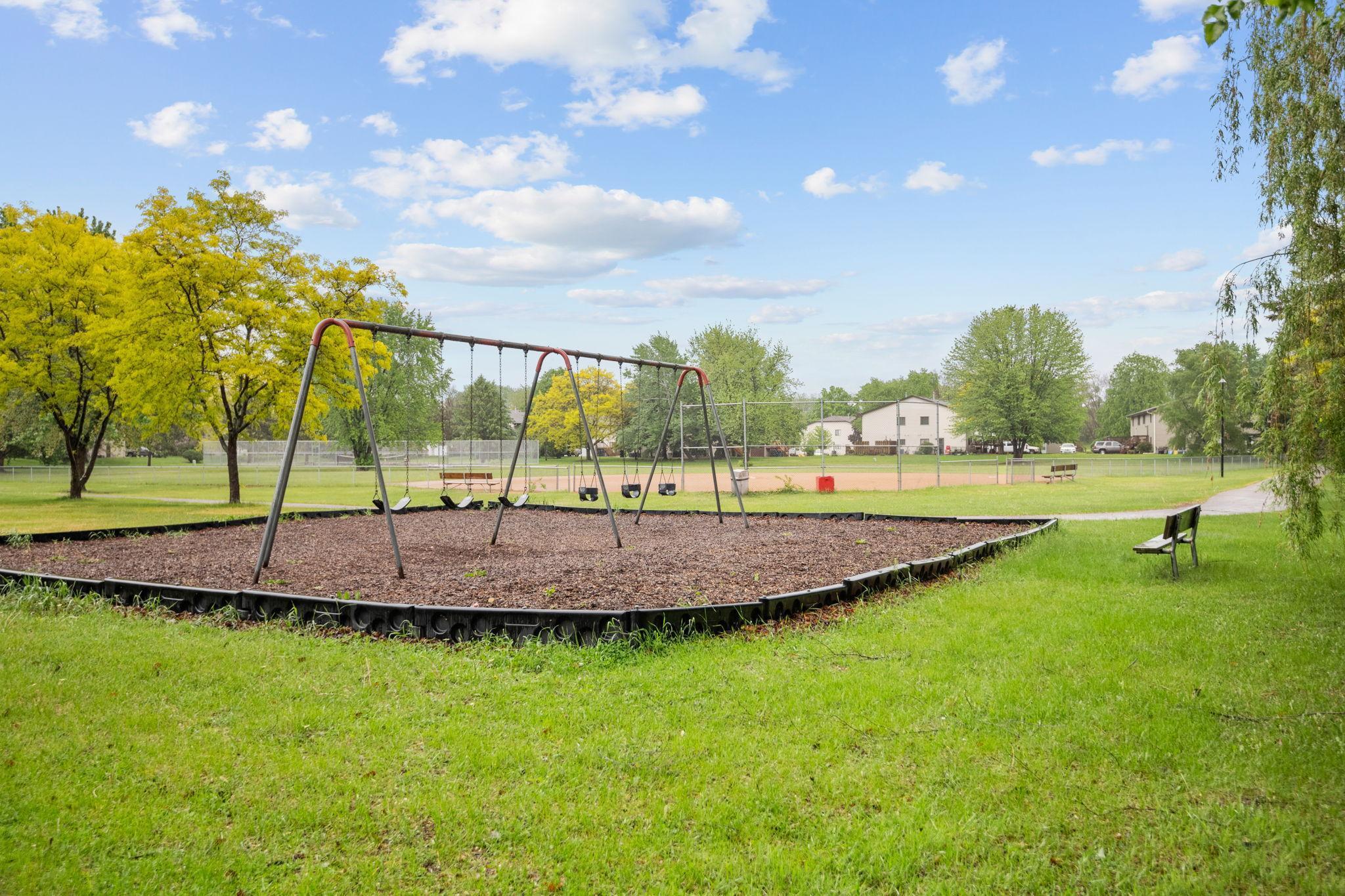 9931 Austin Street, Circle Pines, Minnesota image 31