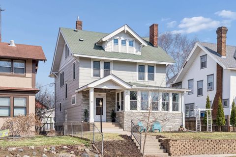 Homes For Sale - 2037 Selby Avenue<br/> Ramsey County, Saint Paul, MN 55104