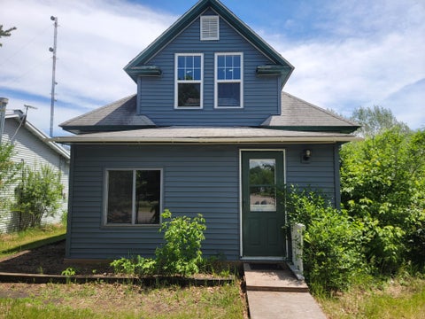 Homes For Sale - 320 8th Street<br/> Todd County, Staples, MN 56479