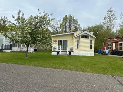 Homes For Sale - 807 Brown St.<br/> Becker County, Detroit Lakes, MN 56501