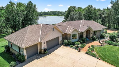 Homes For Sale - 5151 Muir Avenue<br/> Stillwater, MN 55082