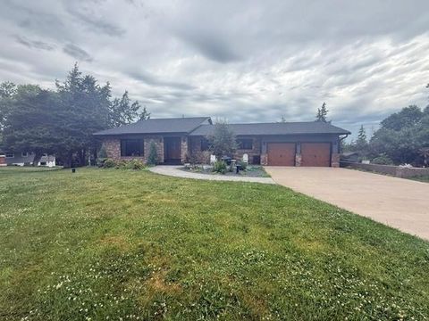 Homes For Sale - 376 Tower Road<br/> Hudson, WI 54016
