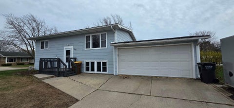 Homes For Sale - 608 S 1st Avenue<br/> Winnebago County, Lake Mills, IA 50450