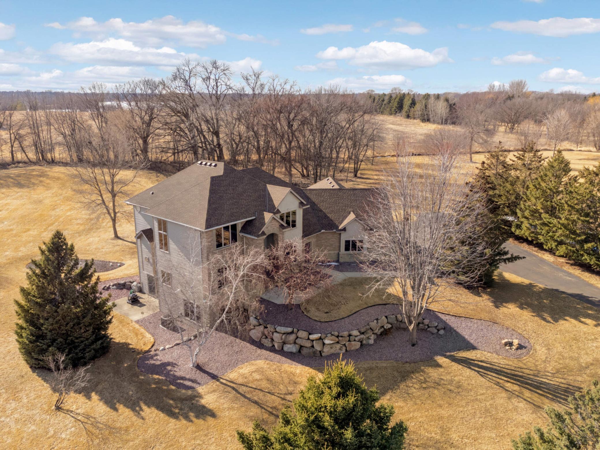 3034 Marcia Lane, Shakopee, Minnesota image 2