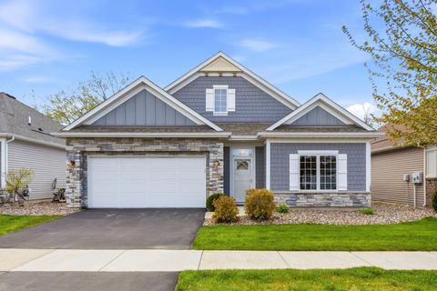 Townhouse For Sale - 7720 Vincent Drive<br/> Victoria, MN 55386