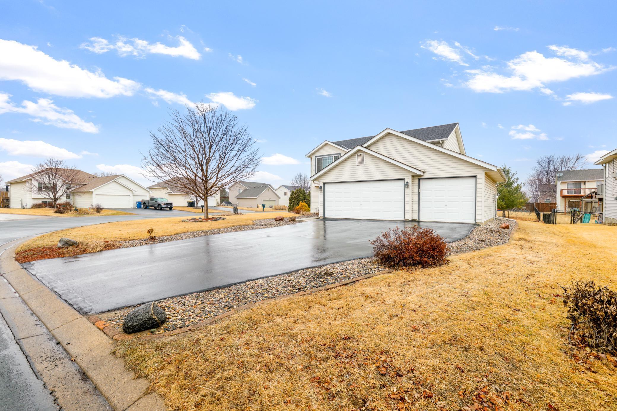 2909 Molina Street, Shakopee, Minnesota image 2