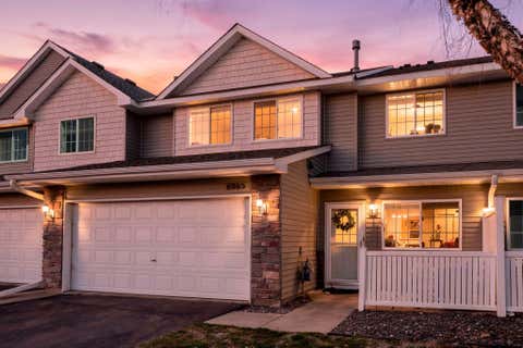 Townhouse For Sale - 6065 Manchester Avenue<br/> Otsego, MN 55301