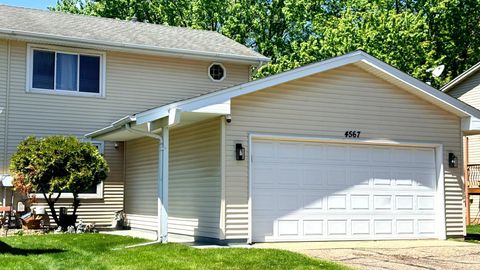 Homes For Sale - 4567 Horizon Circle<br/> Dakota County, Saint Paul, MN 55123