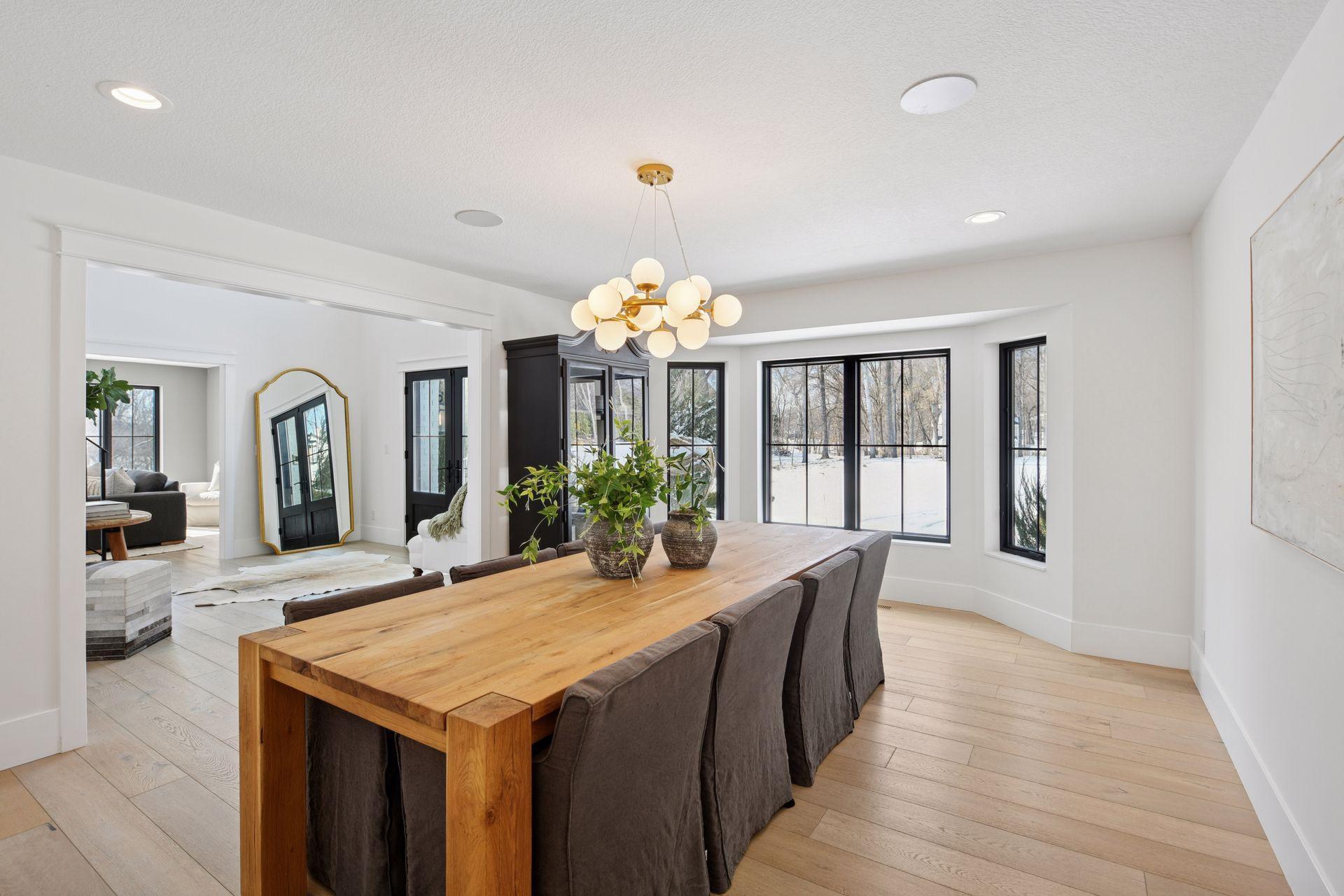 2070 Shoreline Drive, Wayzata, Minnesota image 6