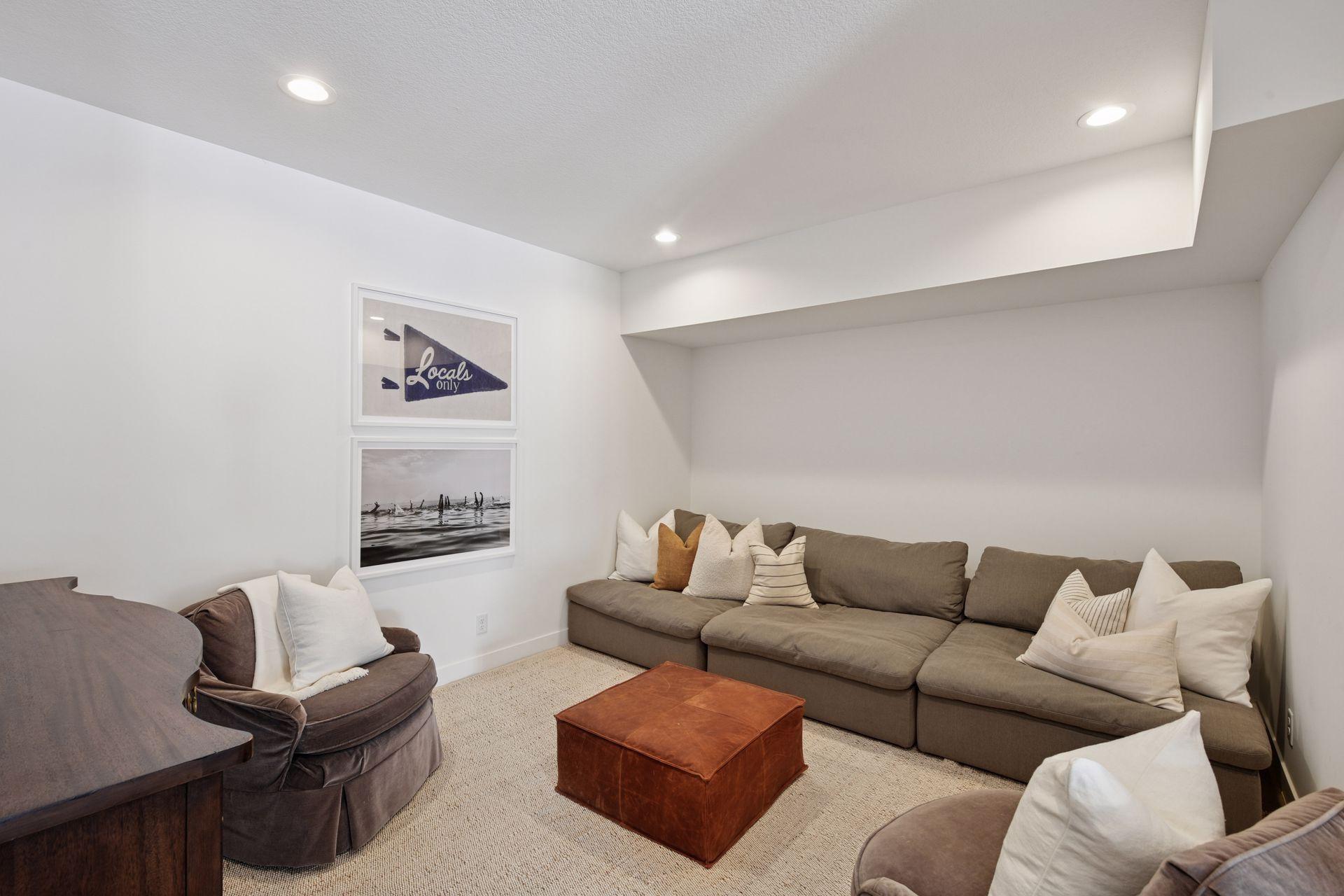 2070 Shoreline Drive, Wayzata, Minnesota image 40