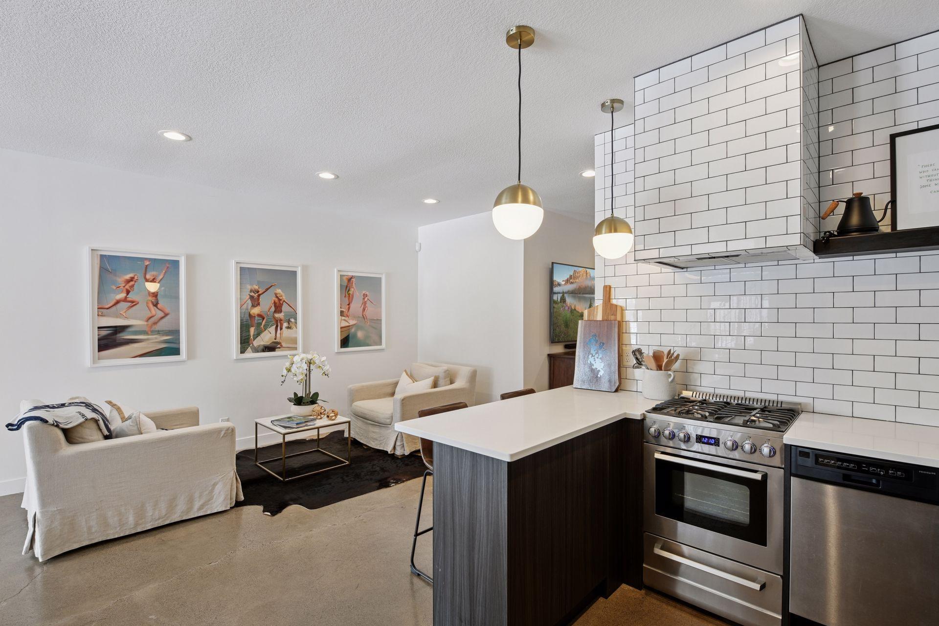2070 Shoreline Drive, Wayzata, Minnesota image 39