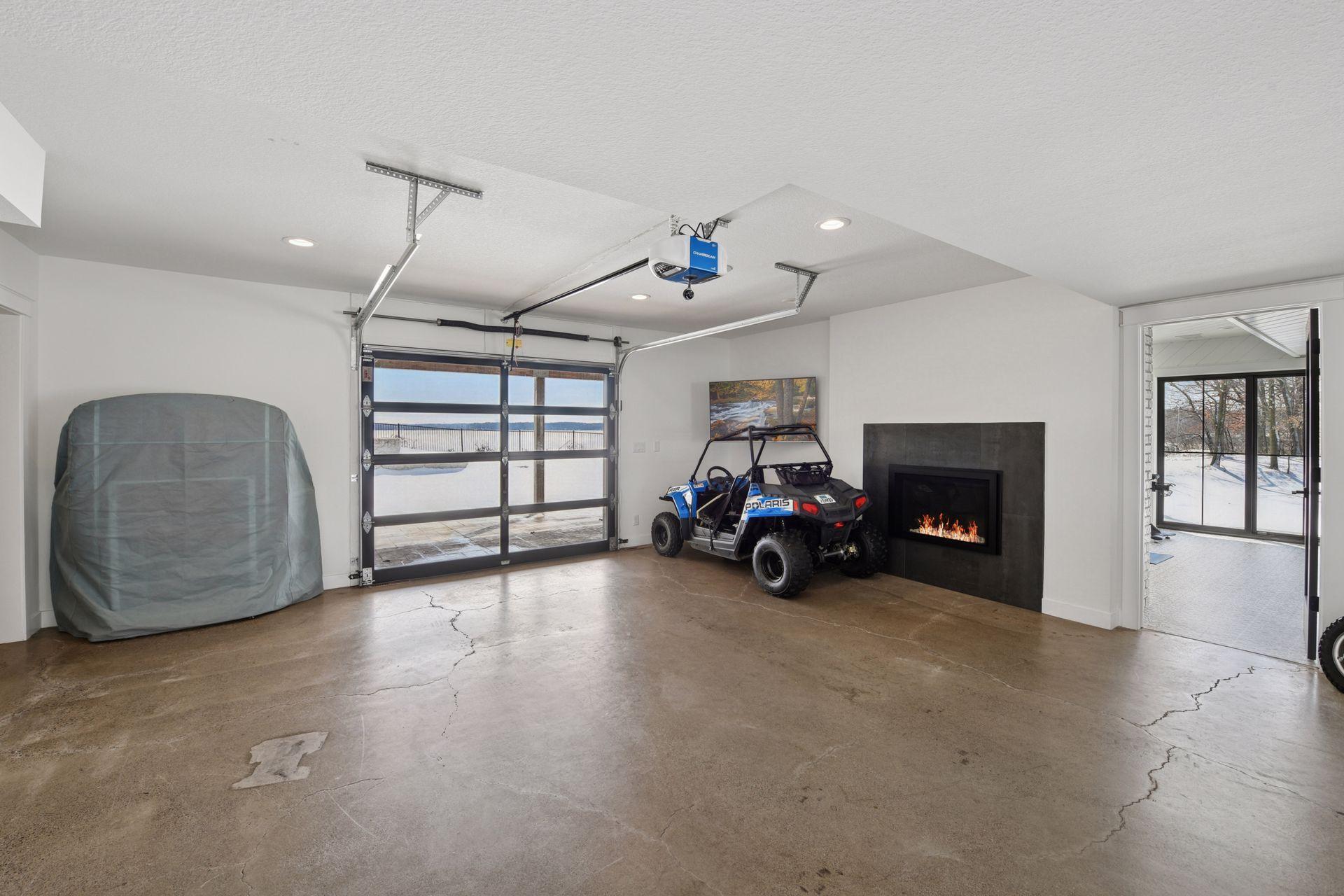 2070 Shoreline Drive, Wayzata, Minnesota image 34