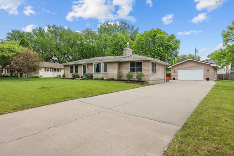 Homes For Sale - 10101 Harrison Road<br/> Bloomington, MN 55437