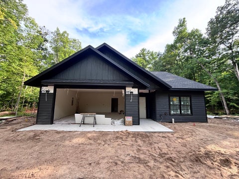 Homes For Sale - 7919 Golf Estates Drive<br/> Crow Wing County, Pequot Lakes, MN 56472