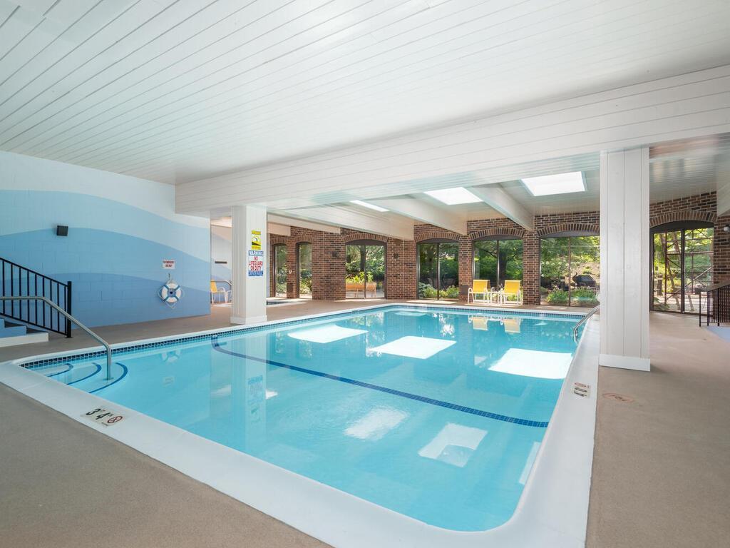 5501 Dewey Hill Road #233, Edina, Minnesota image 22