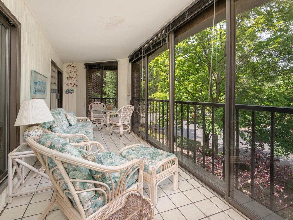 5501 Dewey Hill Road #233, Edina, Minnesota image 14