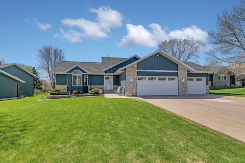Homes For Sale - 418 15th Street<br/> Benton County, Sauk Rapids, MN 56379
