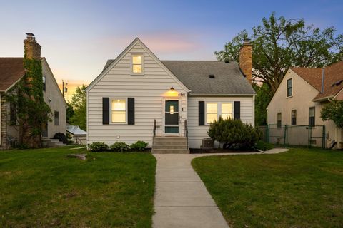 Homes For Sale - 5741 13th Avenue<br/> Hennepin County, Minneapolis, MN 55417