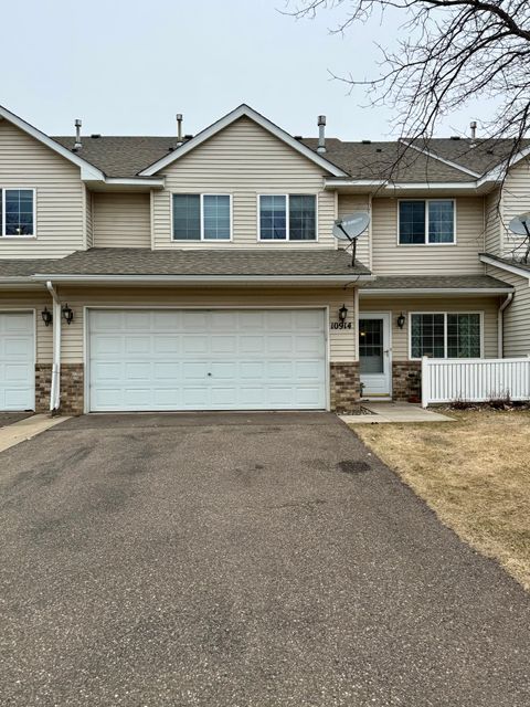 Townhouse For Sale - 10914 181st Lane<br/> Sherburne County, Elk River, MN 55330
