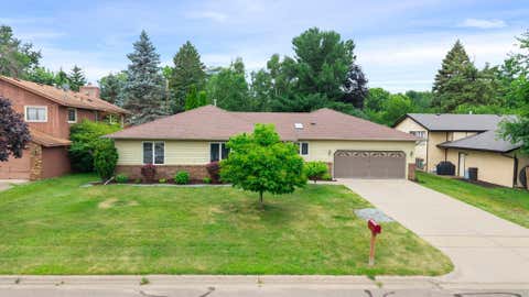 Homes For Sale - 1311 Marthaler Lane<br/> Saint Paul, MN 55118