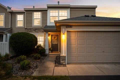 Townhouse For Sale - 5050 149th Street<br/> Hugo, MN 55038