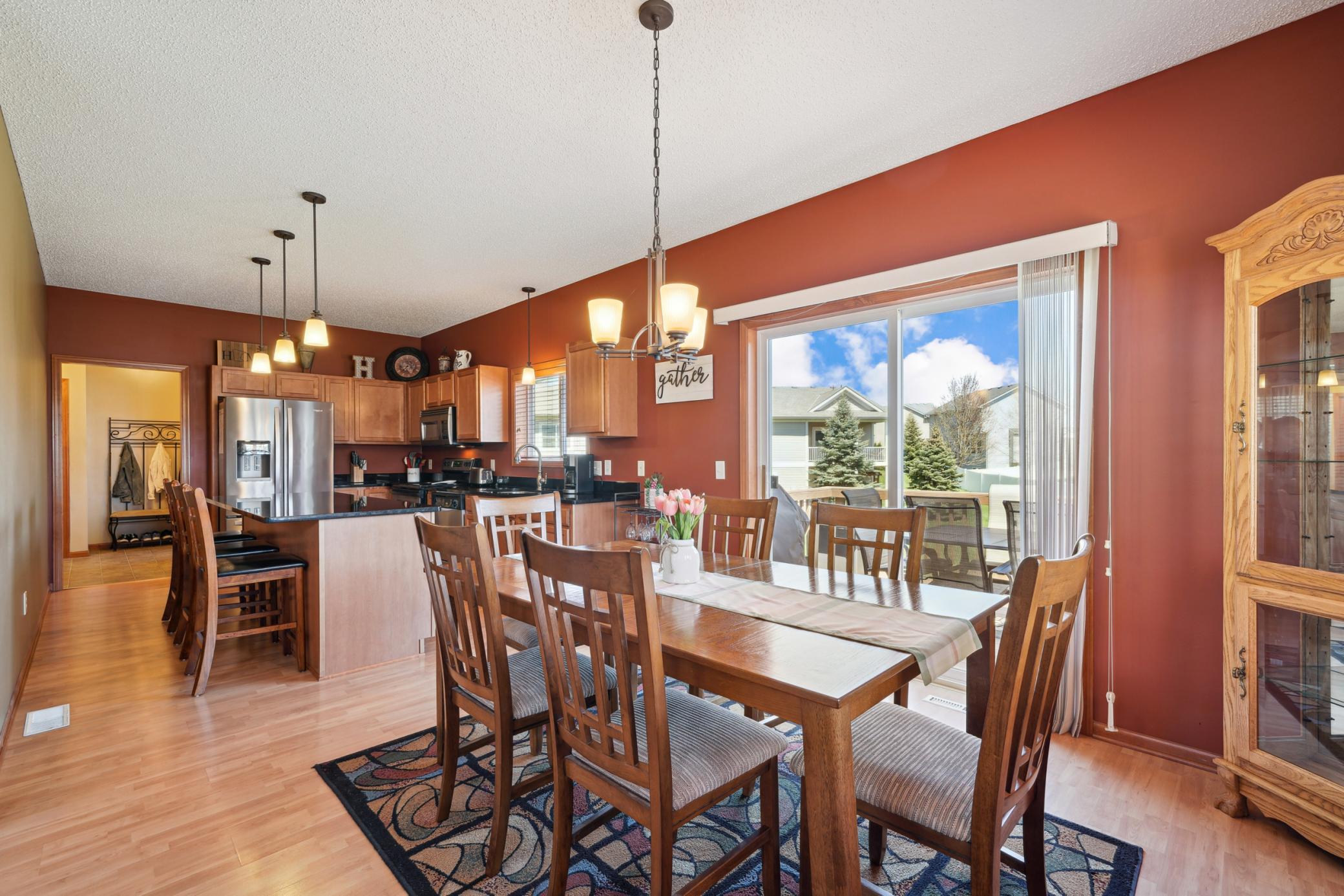 21323 Hytrail Circle, Lakeville, Minnesota image 12