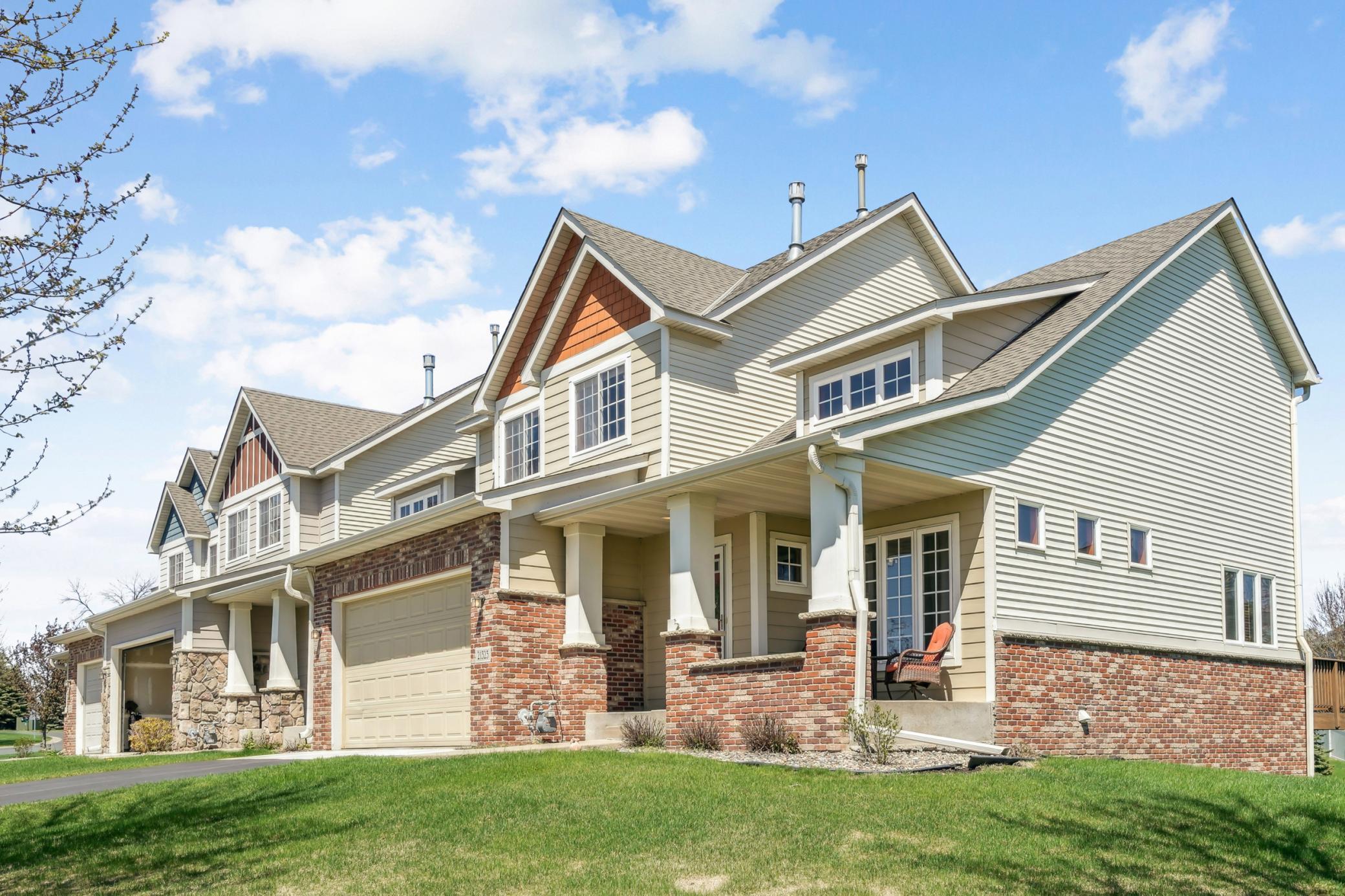 21323 Hytrail Circle, Lakeville, Minnesota image 1
