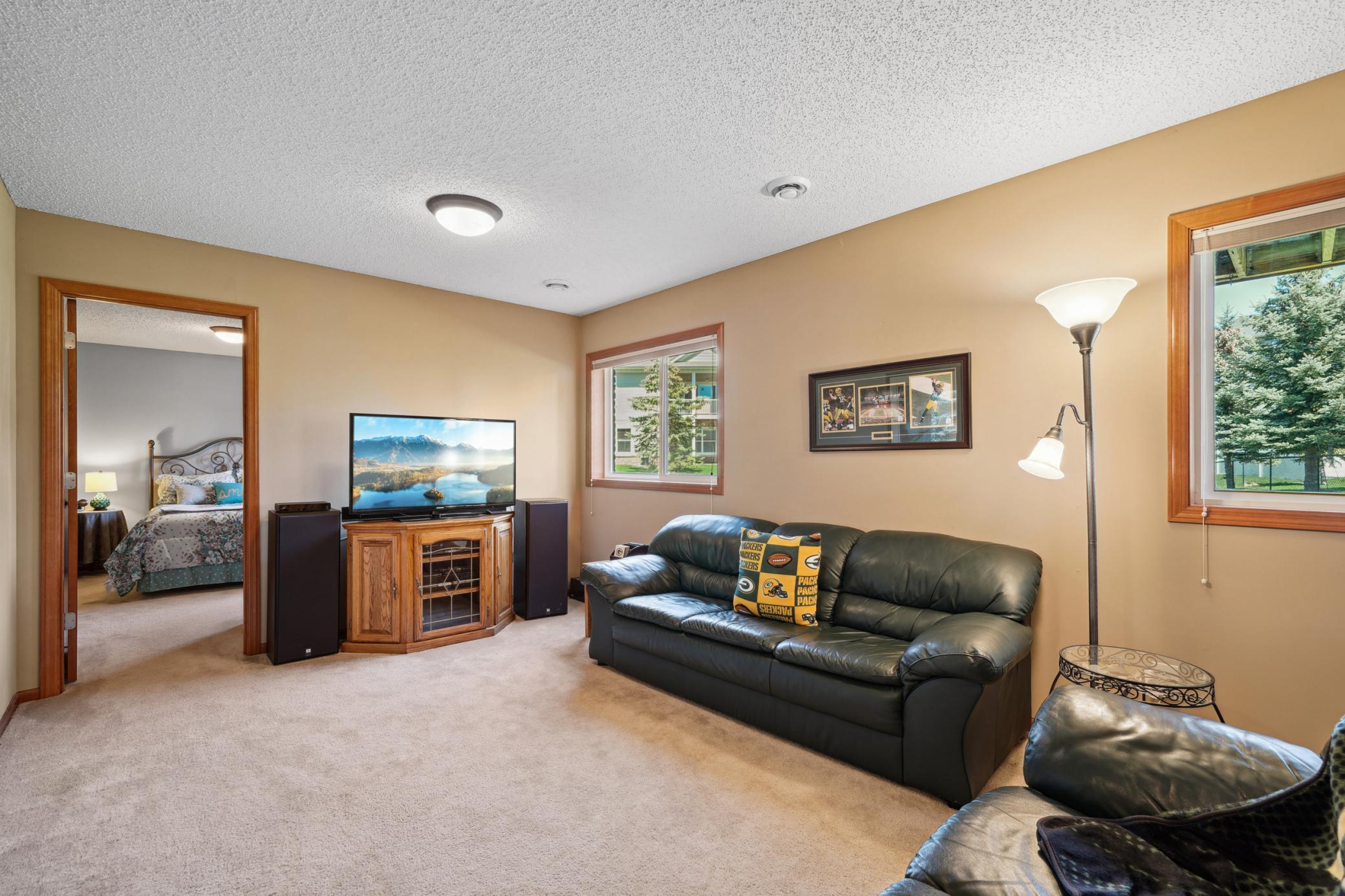 21323 Hytrail Circle, Lakeville, Minnesota image 24
