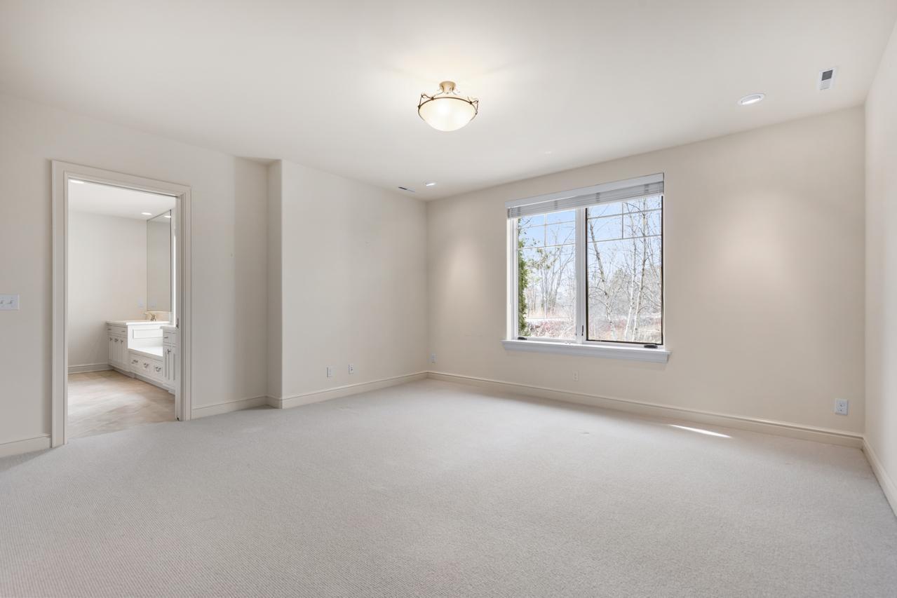 1650 Locust Hills Place, Wayzata, Minnesota image 23