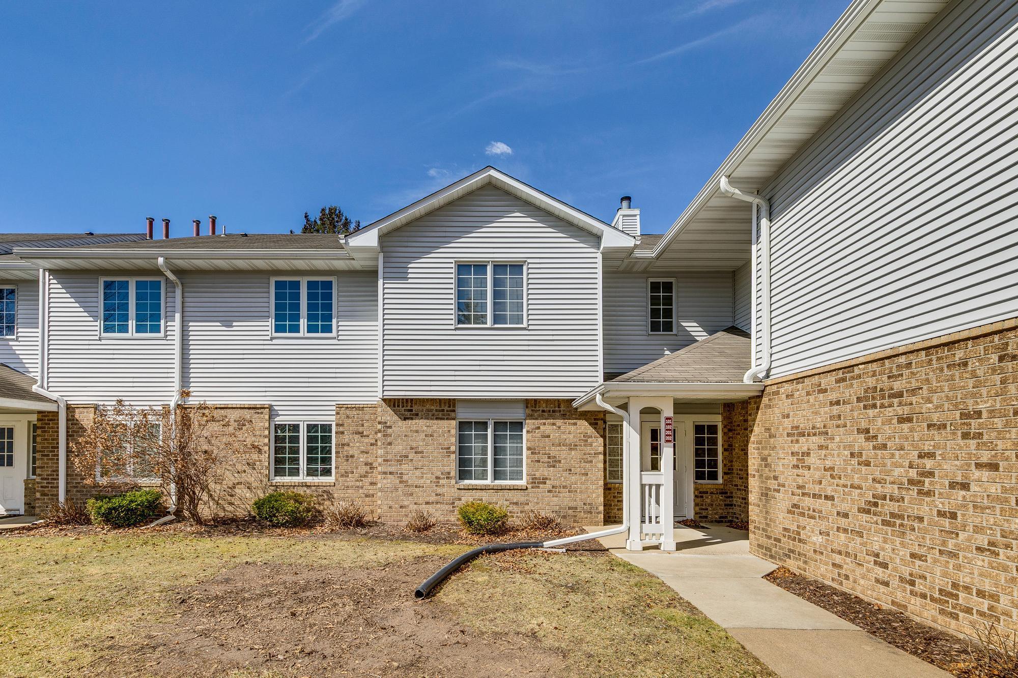 3569 Blue Jay Way #201, Saint Paul, Minnesota image 3