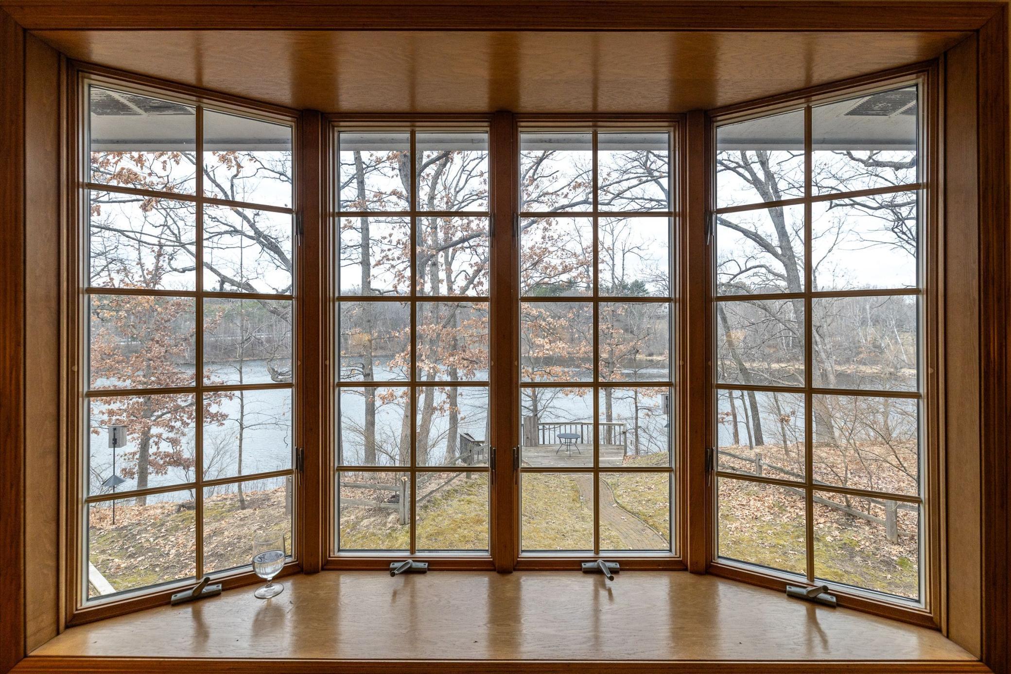 155 Lost Lake Court, Saint Paul, Minnesota image 17