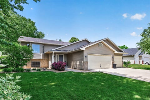 Homes For Sale - 9850 Wynstone Drive<br/> Washington County, Saint Paul, MN 55125