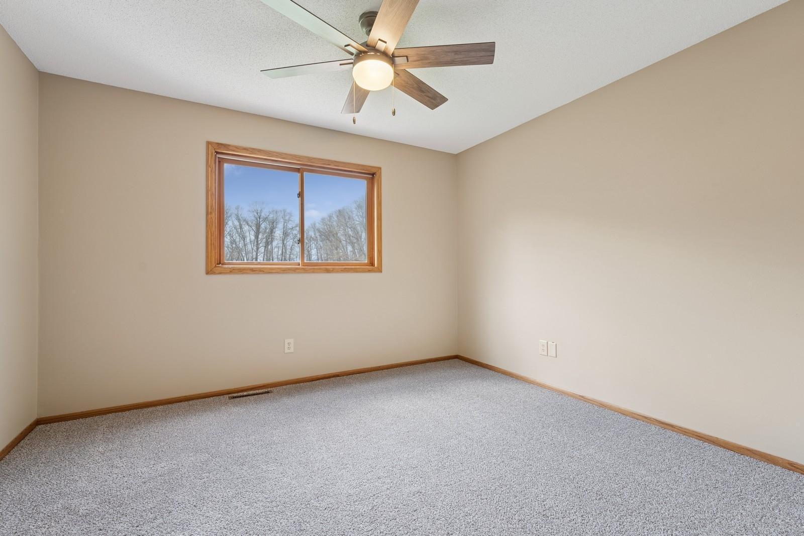 35292 Central Drive, Cambridge, Minnesota image 32