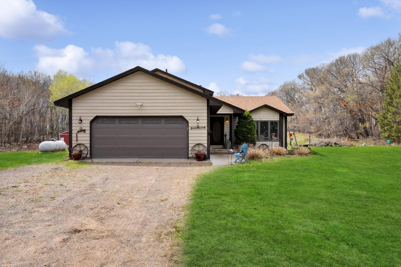 35292 Central Drive, Cambridge, Minnesota image 4